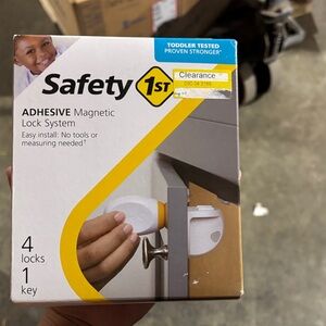 Safety 1st Adhesive Magnetic Lock System - White